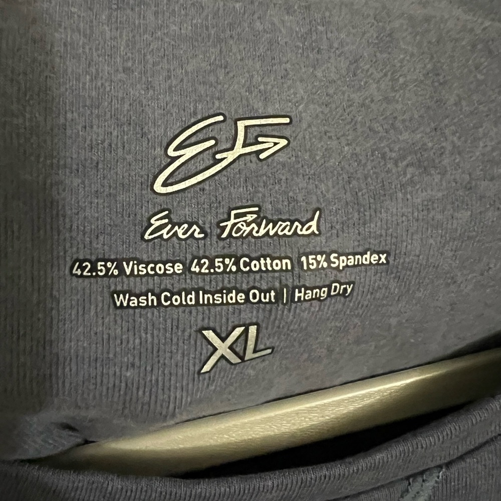 Ever Forward - Women's Cropped Athletic LS Tee - XL - Picture 3 of 4
